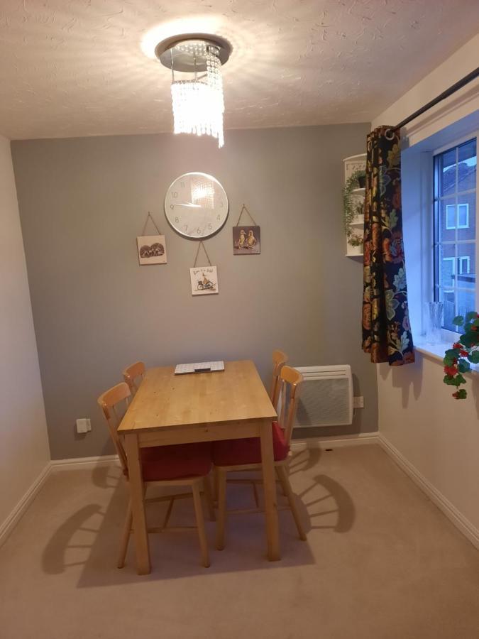 달링턴 Redmire - 2 Bed 1St Floor Flat Overlooking Green 아파트 외부 사진