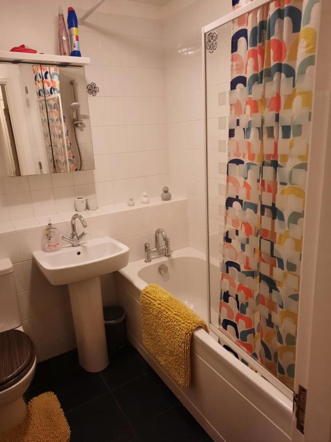 달링턴 Redmire - 2 Bed 1St Floor Flat Overlooking Green 아파트 외부 사진