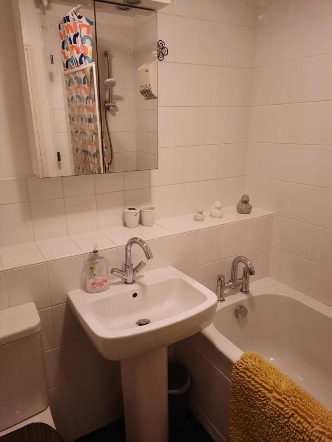 달링턴 Redmire - 2 Bed 1St Floor Flat Overlooking Green 아파트 외부 사진